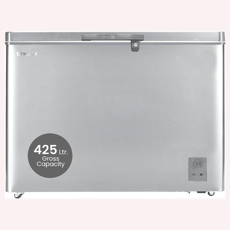 Front view – Large & elegant silver freezer | العرض الأمامي – فريزر فضي أنيق واسع